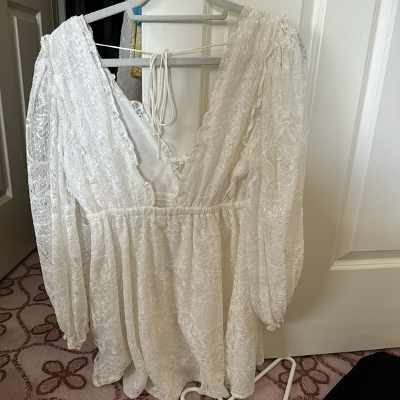 For love and lemons white lace mini dress - Picture 2 of 4